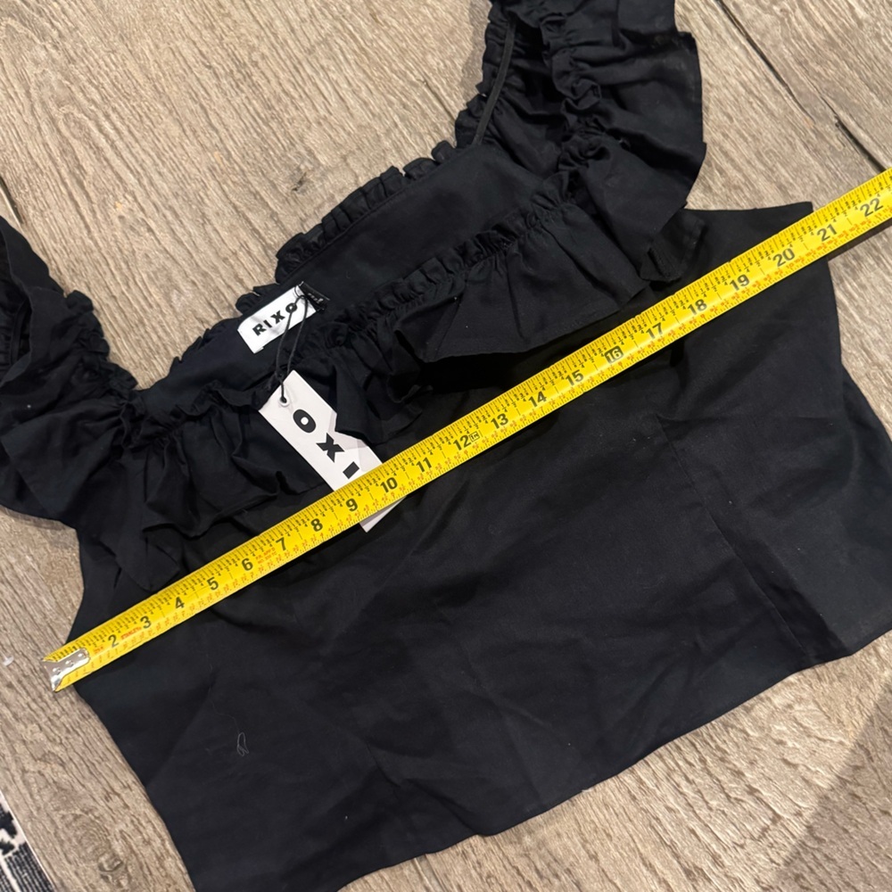 Rixo Ruffle Crop Tank. - Picture 4 of 6